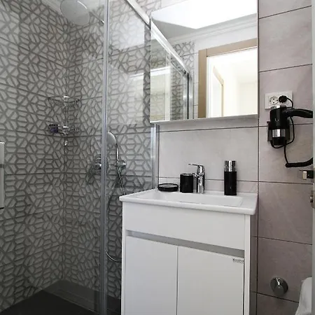 Ufuk Guest house