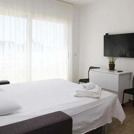 Ufuk Guest house 2*